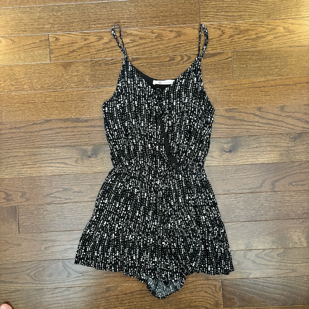 The impeccable pig black and white print romper. Size: Small
